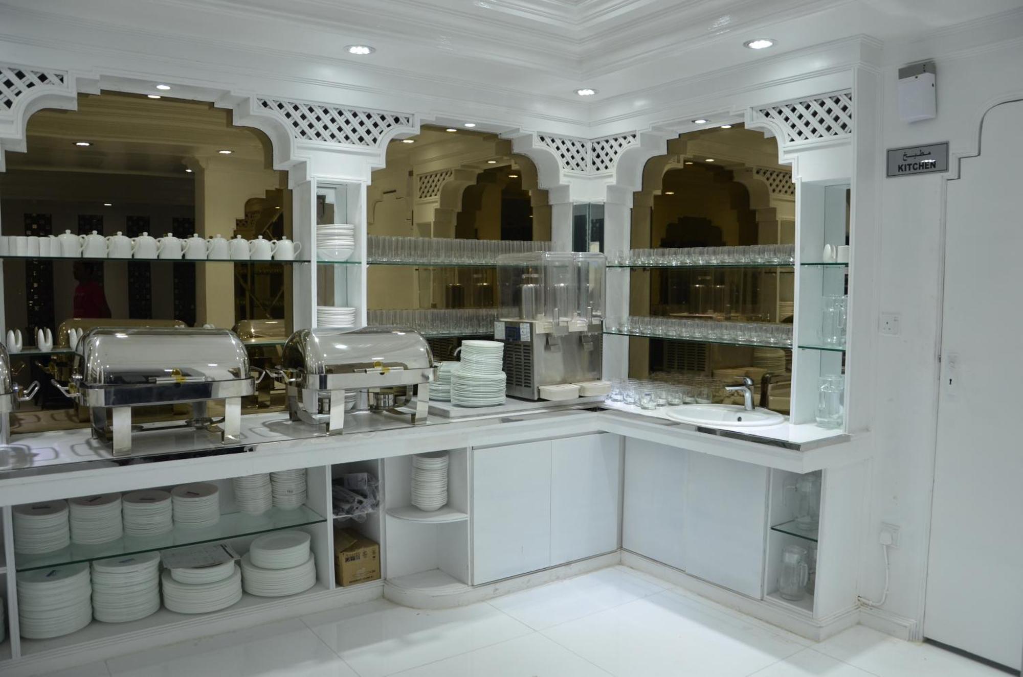 White Fort Hotel Dubaï Extérieur photo